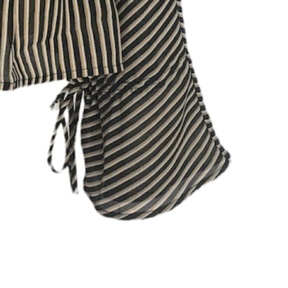 Everly Black, Tan, and Cream Striped Crochet Detail Top Size S - Picture 5 of 5